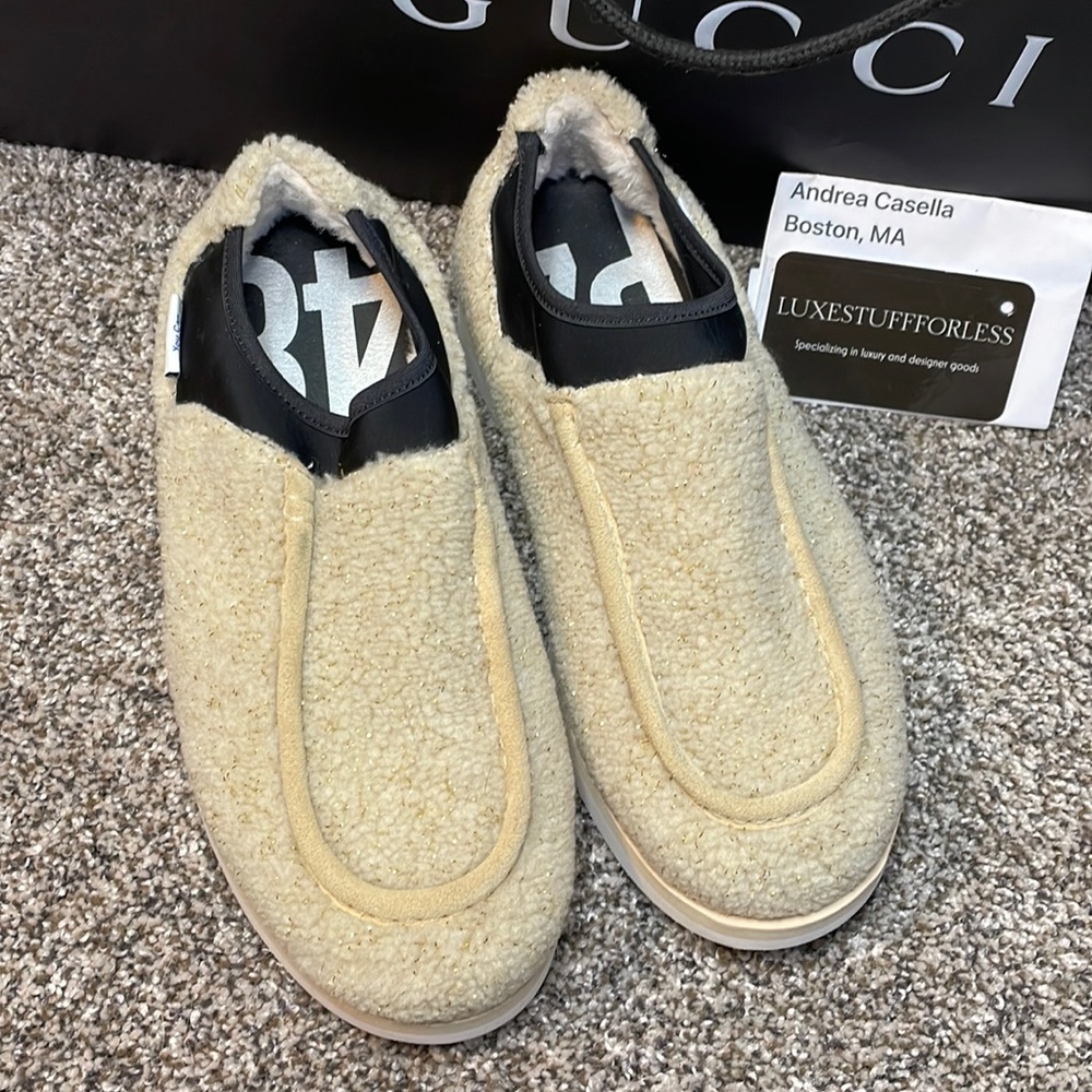 P448 platform Sherpa shoes size 7 to 7 1/2  new